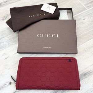 Gucci Burgundy Red Travel Organizer Wallet